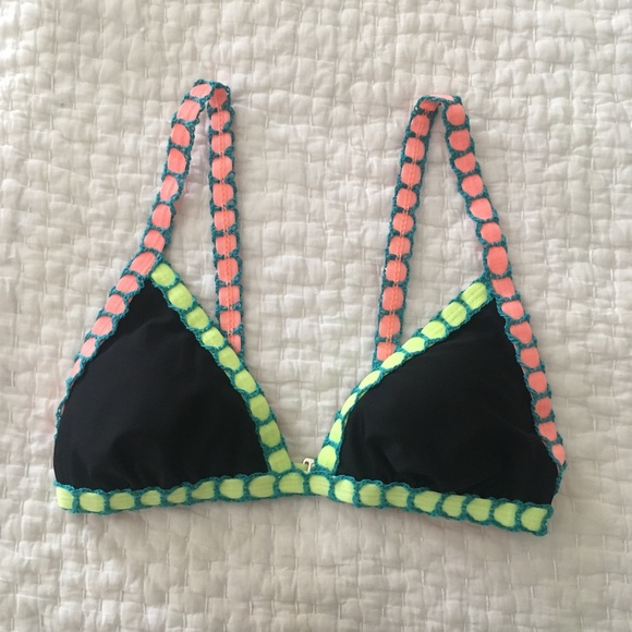 Triangle Bikini Top - Picture 1 of 6